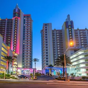 Wyndham Ocean Walk: Deluxe Oceanview Jacuzzi In Daytona Apartment Daytona Beach